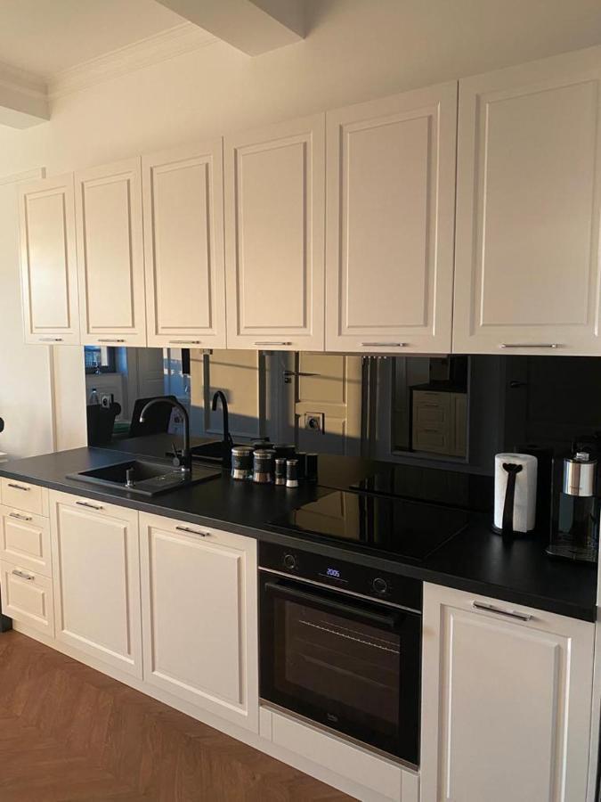 Apartament W Sercu Miasta Zamość Exteriör bild